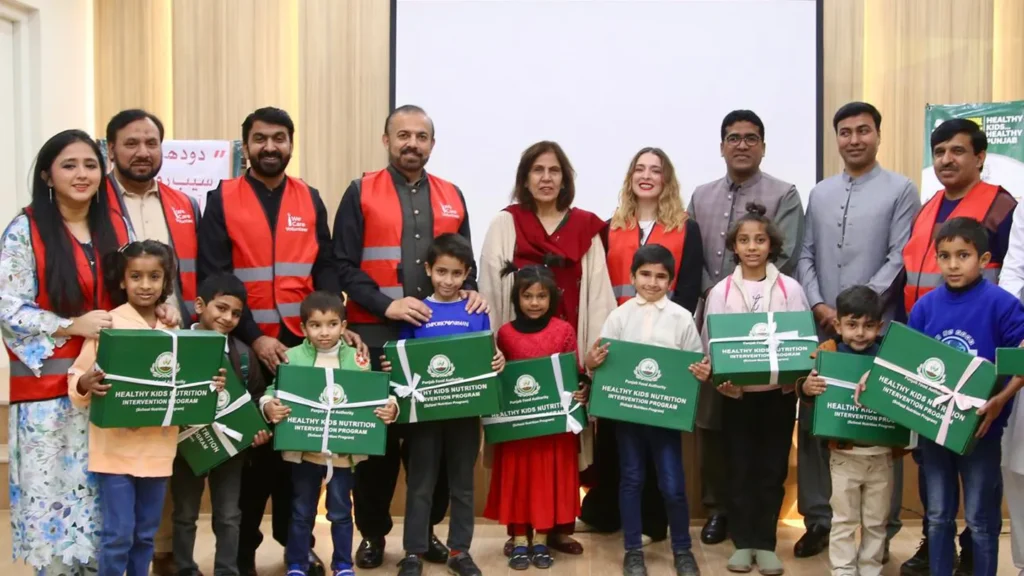 Punjab Nutrition Drive 2025, Maryam Nawaz School Meals, School Health Program, Daily Milk Scheme, Student Wellness Punjab, South Punjab Nutrition Plan, Government Meal Initiative, Healthy School Snacks, Child Health Reform Punjab, Eco-Friendly Education Program,

